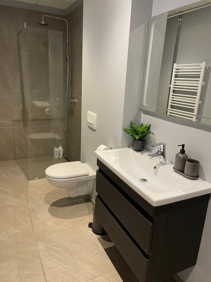Lovely Apartment With Hot Tub Access Akureyri Exteriör bild